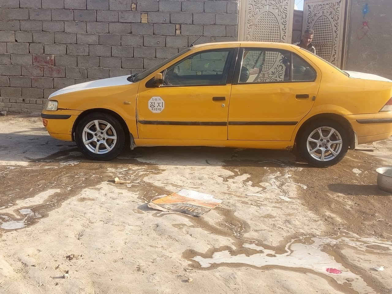 سلام عليكم سمند موديل 11 مكينة وكير كورلا سياره جاهزة من كلشي سعر 17 وبيهة مجال رقم الماني ذي قار دواخل نضيفة تخم تاير جديد راعيهة بل شطرة بس ما واصلة مكاني الناصرية المركز انتصال على الرقم. ***********
