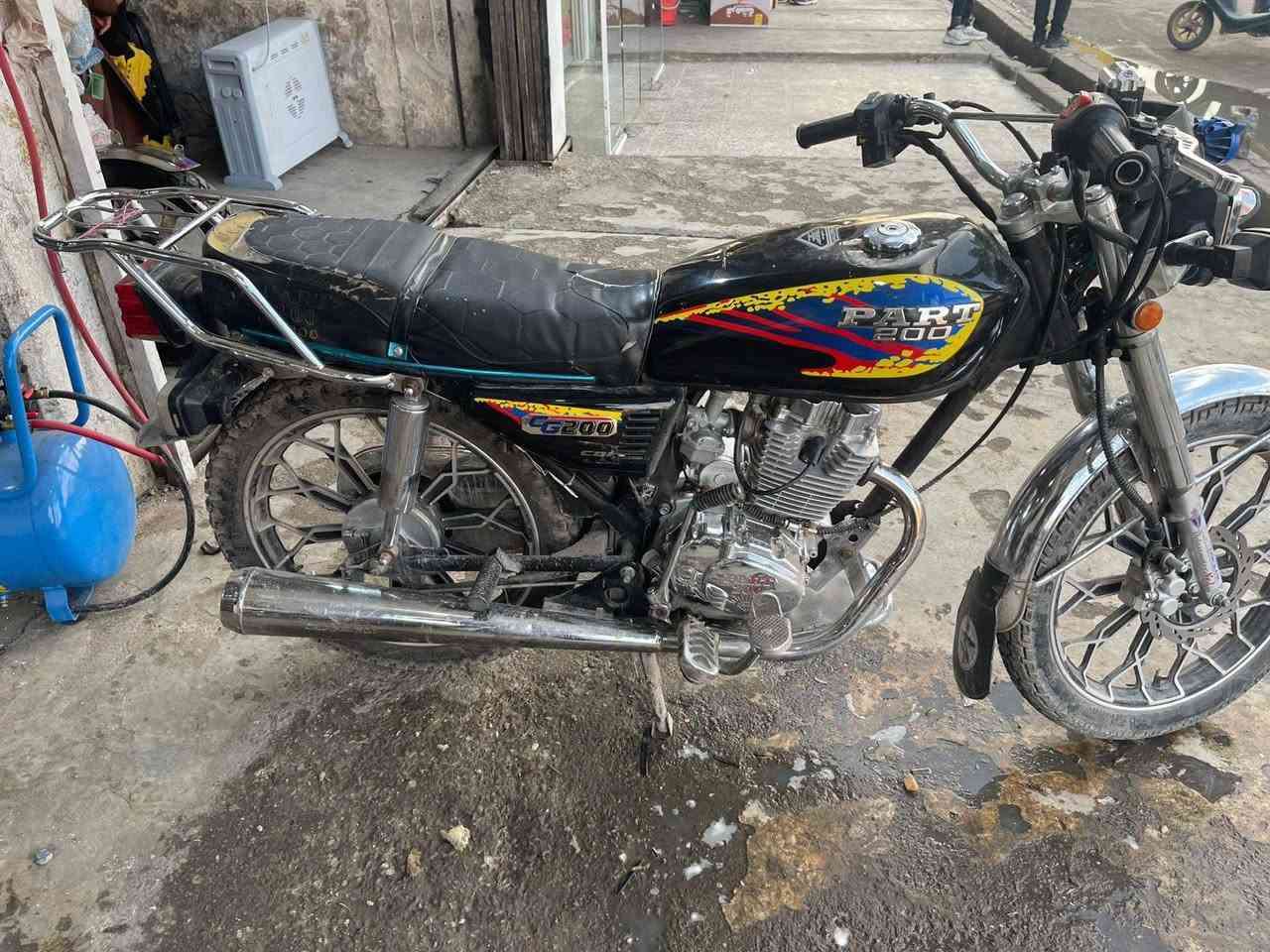 دراجه ايراني بارت موديل 2021 كهربيات شغاله سلف شغال بس باتري يشتغل سلف شرط المحرك مامفتوح. 460. بي مجال قليل
الشراي هذه رقمي ***********
