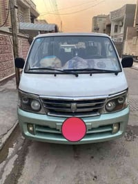 جنبي 2010بسمي مصفرة هيأة وغرامات السيارة مكفولة كير ومكينة السيارة بيه...