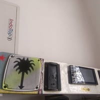 عندي مسجل تكتك ابو الشاشه شغال مابي شي للبيع وعندي سيبايه مال علي الحد...