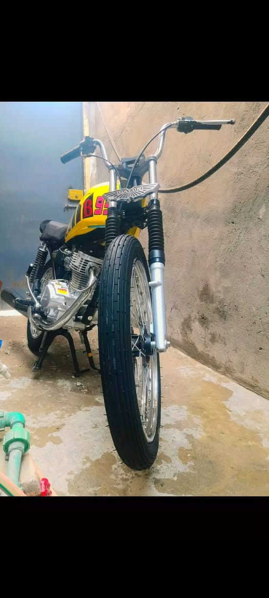 دراجة توها معمرة  نضيفة ومكفولة من البوكة كلك السعر 700 المكان البصرة الزبير ***********
