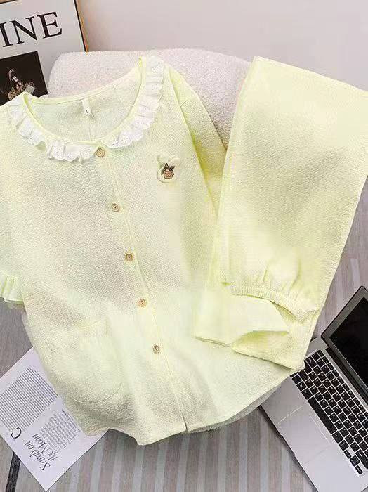 تراك صيفي كريشة 
قماش ناعم 
سعر الدرزن 96 الف
توصيل جميع المحافظات الفين دينار فقط


**إذا كنت صاحب هذا الإعلان وتريد حذفه لأي سبب، رجاءا أرسل رسالة إلى الدعم الفني**