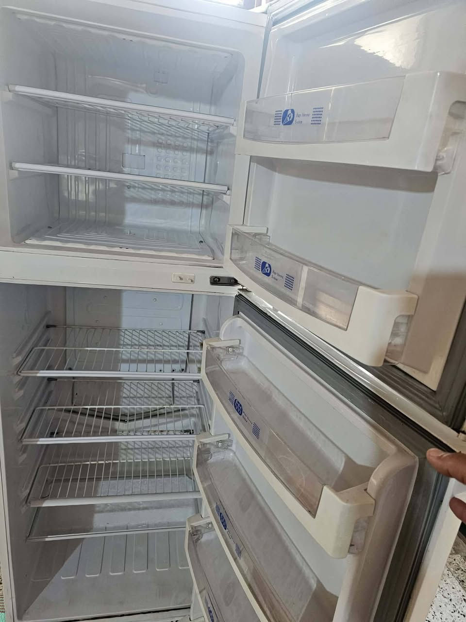 ثلاجه حجم ١٦ نظيفه كلش ب١٩٠


**إذا كنت صاحب هذا الإعلان وتريد حذفه لأي سبب، رجاءا أرسل رسالة إلى الدعم الفني**