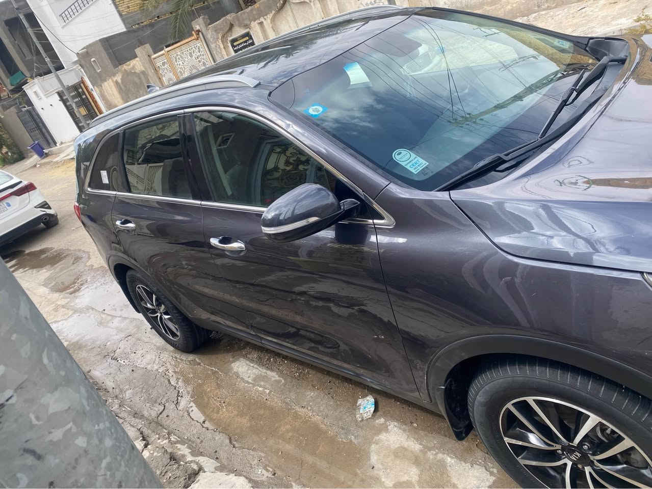 كيا سورنتو مديل٢٠١٦حره مداور 
امريكي بيها بنيد تبديل وطرف قبق صندوق والباقي كفاله لافخذه ولا برانكيت بيها كتاب فحص
محرك٤سلندر
٥راكب شاشة كامرة تبريد قطعتين 
السعر148وبيها مجال
بيع او مراوس 
الناصرية 
هـ/*********** ناصرية, ذي قار
