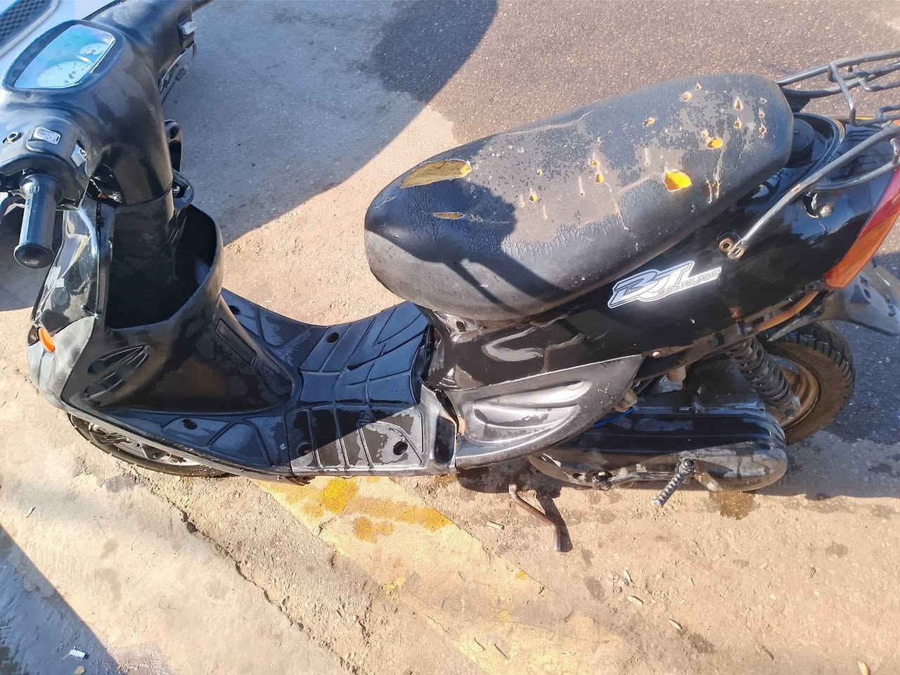 للبيع بيجي نضيفه مكينه تخبل سلف كهربائيات شغاله عوزهه باتري سعرهه 200 وبيهه مجال مكاني سماوه تقاطع القشله ‏‪***********‬‏
