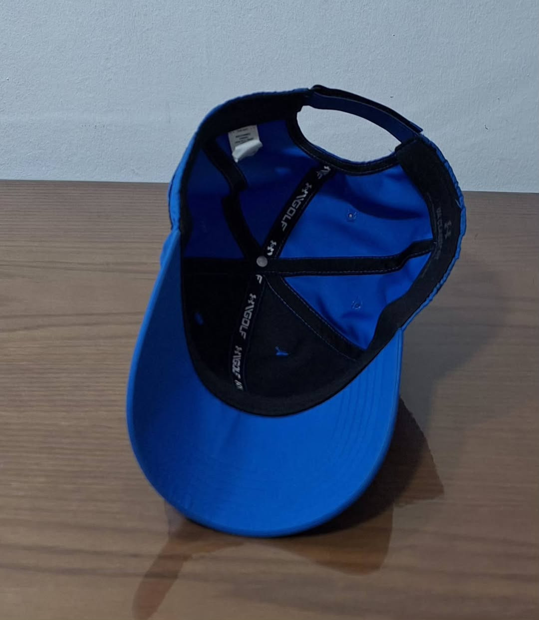 ماركة أندر أرمر أصليه وكاله
قياس فري سايز
سعر 35
*********** واتساب مسنجر
يوجد توصيل
