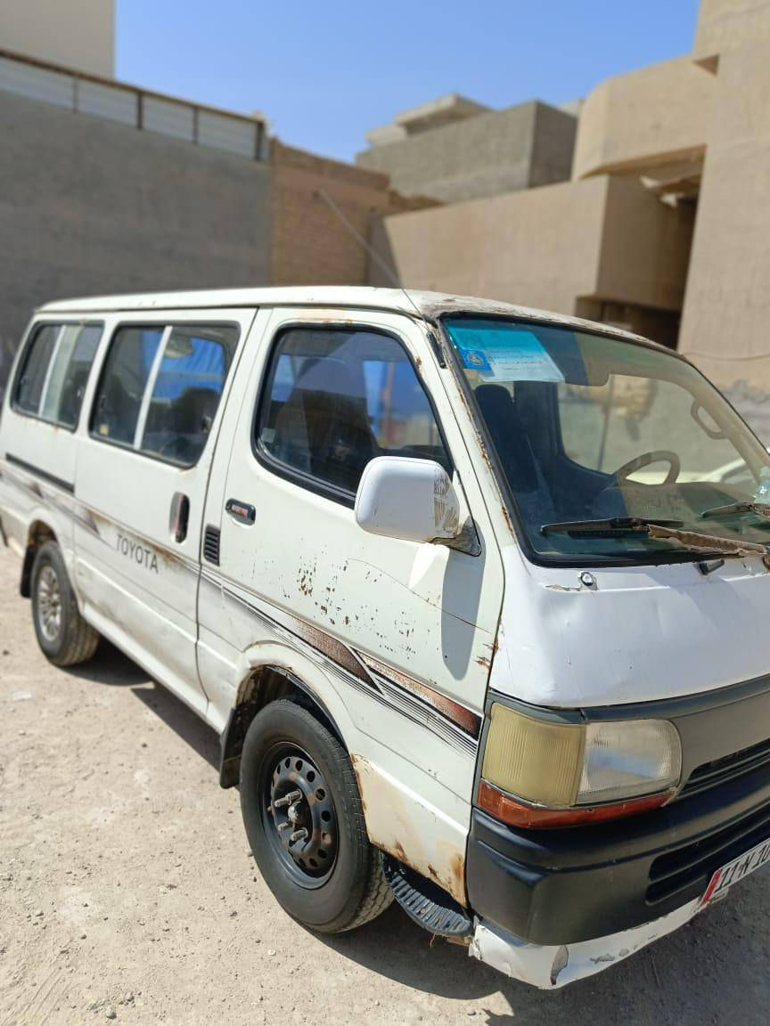 السلام عليكم اخواني عندي هيه السيارة للبيع اومراوس النوع تيوتا رقم ألماني السعر٤٠ورقه وبيه مجال الاستفسارالاتصال بالرقم *********** هذه بي وساب
