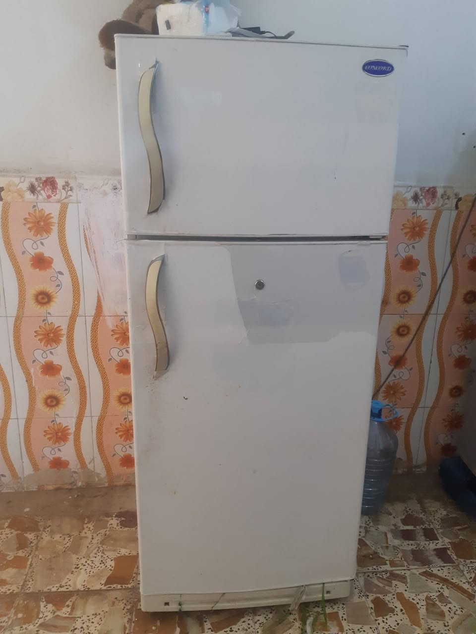 اغراض للبيع  اسعار مناسبه  مكلف بالنشر  اتصل على الرقم
***********
