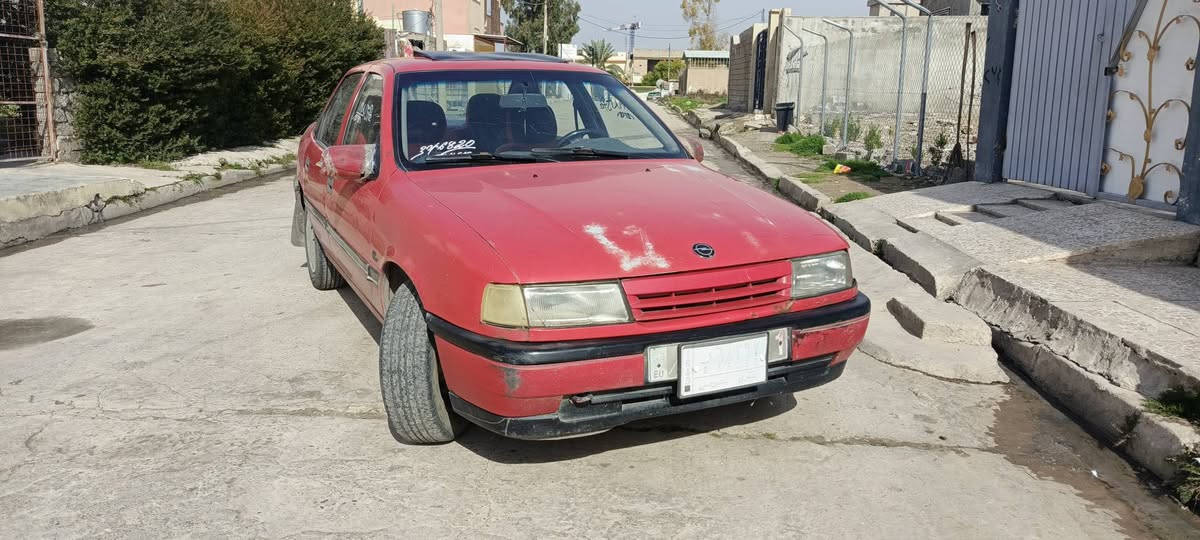 السلام عليكم فكترا 20 لون احمر رقم الماني سنويه الى 28 كابون بانزين جاهزة كما موضح في الصورة شرط التحويل السعر 44بيها مجال شي قليل للتواصل ***********
