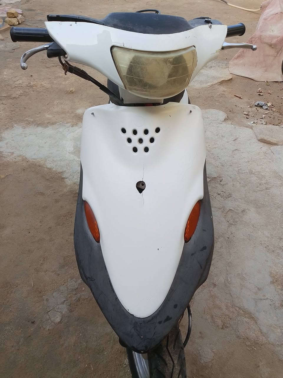 السلام عليكم دراجه بيجي دراجه كامله كهربائيات كلها شغاله صار لي اقل الشهر من مجفت بوشو وباستم ب 50
الدراجه عوزها بس جوزه سعر225 وبيع مجال  ***********
