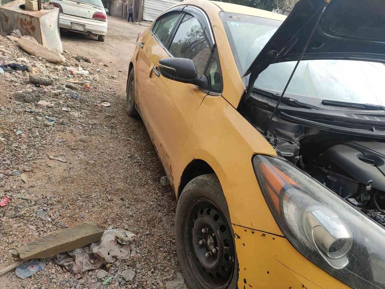 السلام عليكم كيا فورتي 2014 بغداد نكليزي مكينة كير صدر امامي خلفي جديد دوشمه جديده  مكفوله من الضربة والتبديل حادثة جاملغ سرقة سياره جديده مكلف بل النشر رقم التلفون ***********
