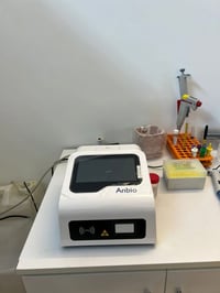 جهاز Anbio جهاز التحليل الكيمياء الجاف ‏DRY CHEMISTRY DIAGNOSTIC SYSTE...
