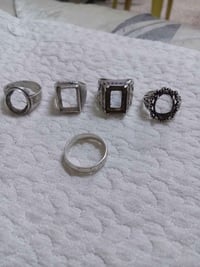 قوالب فضة • ٣٩غ • نظيف