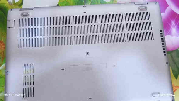 Dell Latitude 5410 الجيل العاشر
نظافة عالية واداء عالي 

🔥 أفضل جهاز للعمل والدراسة والاستخدام اليومي بسلاسة

🔷 المعالج: Intel Core i5 – الجيل العاشر – فئة U الاقتصادية والقوية
🔷 الرام:16GB DDR4 قابل للترقية
🔷 التخزين: 256GB SSD M.2 قابل للترقية
🔷 الشاشة: 14 إنش – مناسبة للتنقّل والعمل الطويل
🔷 النظام: Windows 11 Pro + Office مُفعّلان
🔷 كرت الشاشة: Intel UHD Graphics 4GB

🔝 النسخة الأقوى (تطوير إضافي):
🔷 رام 16GB DDR4
🔷 كرت شاشة Intel UHD 8GB

✨ السعر : 270 الف

✔️ جهاز عملي جداً للطلاب والموظفين
✔️ جاهز للعمل مباشرة بدون أي إعدادات
✔️ مناسب للأوفيس، التصفح، المحاضرات، الدوام، المحاسبة، وإدارة الأعمال والتداول والتصميم 

العنوان:  بغداد الشعب  

التواصل  عبر واتساب
***********
