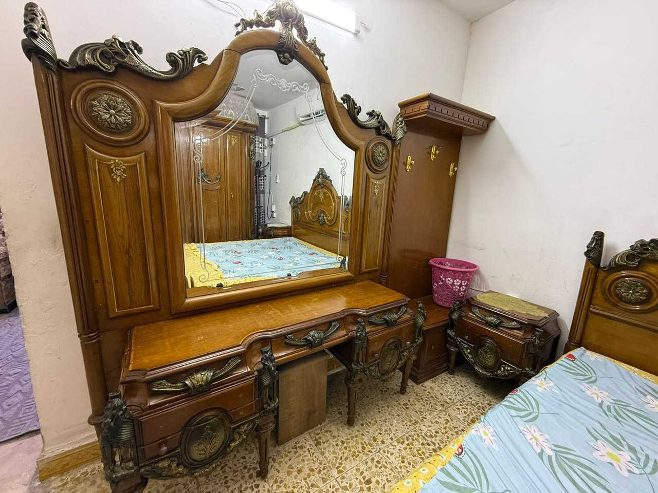 غرفة تفصل درجه أولا بغداد الكسره ***********
