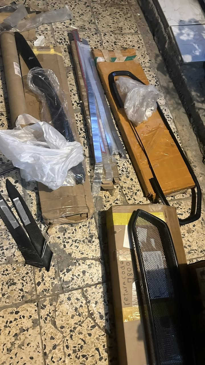 شلعه ملحقات سيارات
*********** 
تفاصيل اكثر سعر والخ خابرني واتساب او على الرصيد
