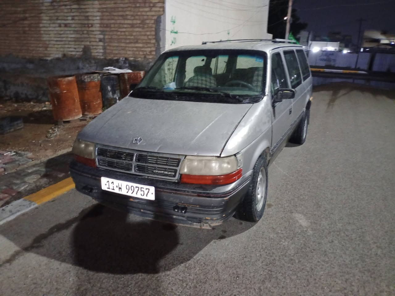 دوج كلاسلر مديل 93 بغداد انكليزي مكينه كير خير من الله دواخل حلوه ونظيفه تخم تاير دواخل حلوه ونظيفه كهربائيات شغاله السعر 33 وبيه مجال ***********
