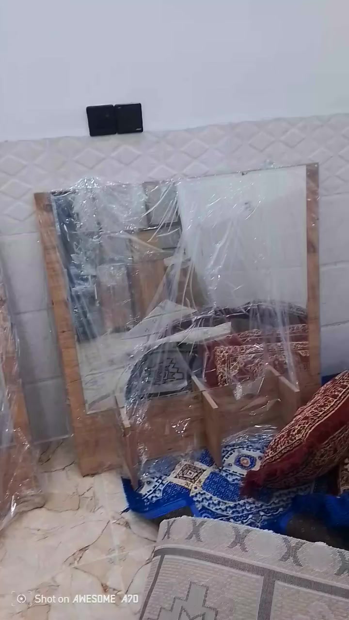 اغراض محل حلاقه
كرسي +رف+جلسه+مميزين ماميات +مرايه خلفيه


**إذا كنت صاحب هذا الإعلان وتريد حذفه لأي سبب، رجاءا أرسل رسالة إلى الدعم الفني**