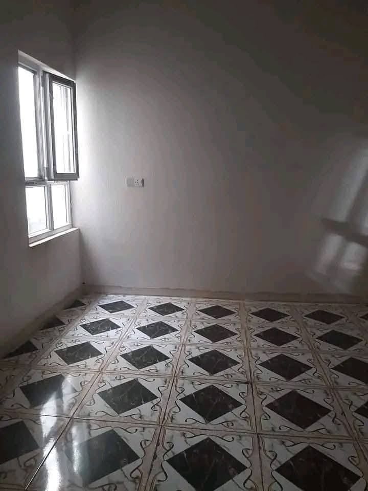 مشتمل طابق ثاني للايجار حي الزوراء ال٥٥ بسعر ١٥٠ الف للاستفسار ***********
