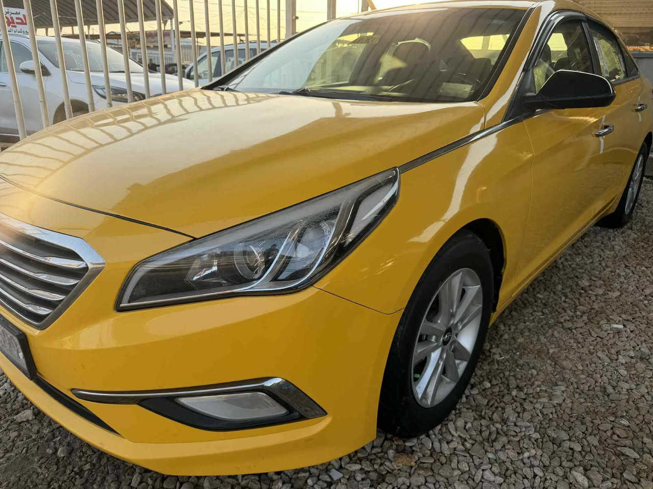 السلام عليكم سوناتا تكسي ١٥
أمريكي محرك ٢٤٠٠
حادث بنيد نفسه مصلح 
رقم قادسيه الجديد سنويه جديده هيئيه مصفره 
محرك وكير وتايرات وتبريد كله جديد السعر 118 
للاتصال ‭0772 559 7977‬
