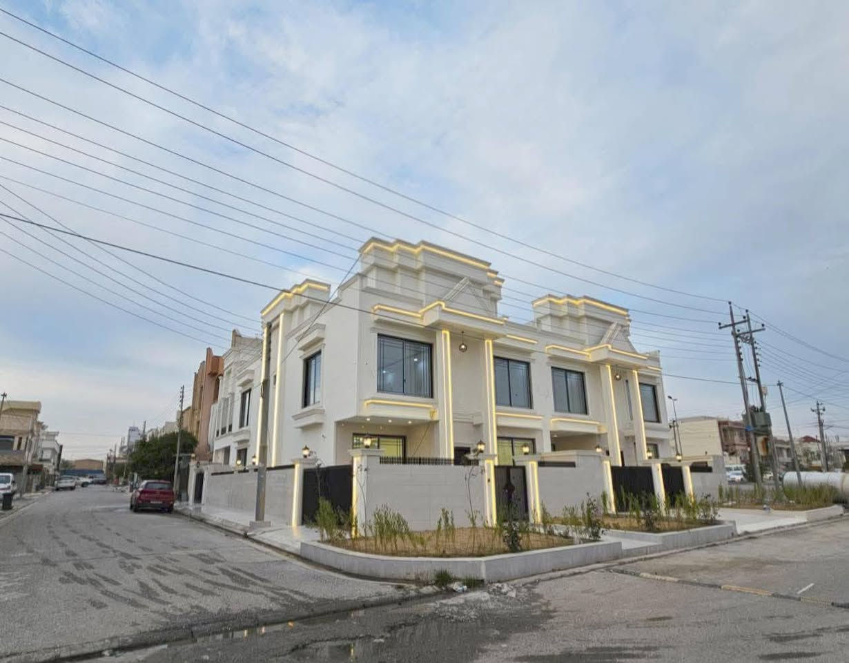 #اربيل_الجديده
بیت جدید للبیع في منطقة أربیل جدیدة ( هولیري نوي ) 
١٨٠ متر     
شارع ٢٠ متری 
منطقە ٤٥٠ متری 
قرب مدرسة زوزک 
٤ نوم
٣ حمام 
اتجاه قبلە + غروب

للاستفسار
***********
***********
*********** واتساب

عقارات ابو آدم في أربيل

لمشاهدة بقية العروض مع ذكر السعر موجود في تلگرام. https://t.me/new1erbil
