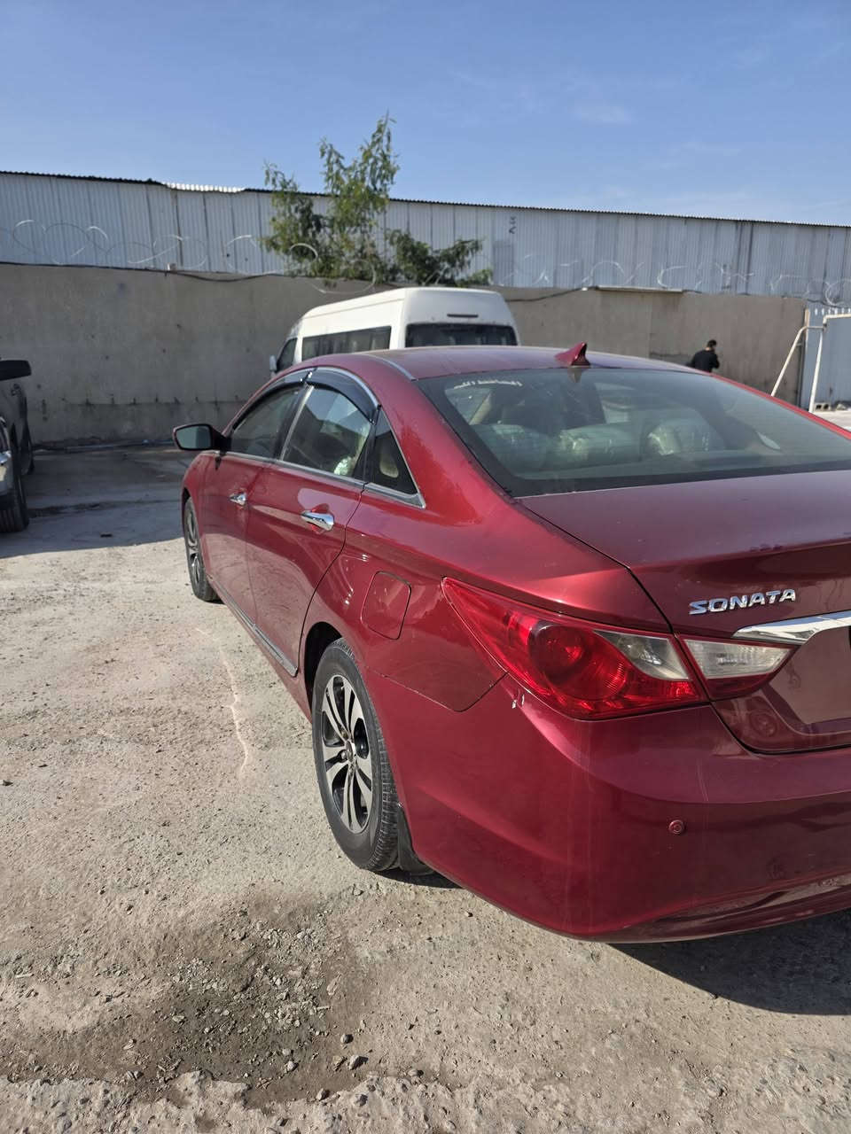 السلام عليكم سوناتا موديل ٢٠١١ امركيه بيه٣ قطع صبغ السونر مرفق ويه الصور رقم بغداد السعر 95 السياره خير من الله بكان بغداد ***********
