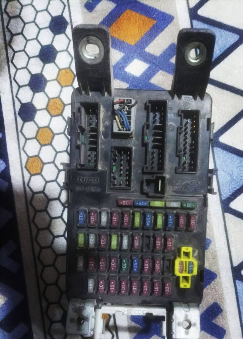 للبيع اغراض افيو متنوع حاويه اصلي داخل المنشور للاستفسار خاص *********** تتوفر خدمه توصيل بابل الحله جويتر حاويه اصلي 35الف كامل تي بي اس ايسي
مجول اصلي 30الف
كيجات 20الف
دشبول 75الف
ابطاين اماميه 80-الف
ابطاين خلفيه ٦٥الف
سبير طوارء ٢٠الف
فلينه كامله مع جك ٢٠الف
مازده تك صدر ٢٠الف
باب صدر 65الف باب خلفي 60الف كاملات
يدت كير كامله 45الف
عقل 55الف
عقل كير 35الف
 ايسي 12الف
تي بي اس 10الف
بك لايت هاج باك تك 20للف
شريط استيرن كوري اصلي 13الف جديد
