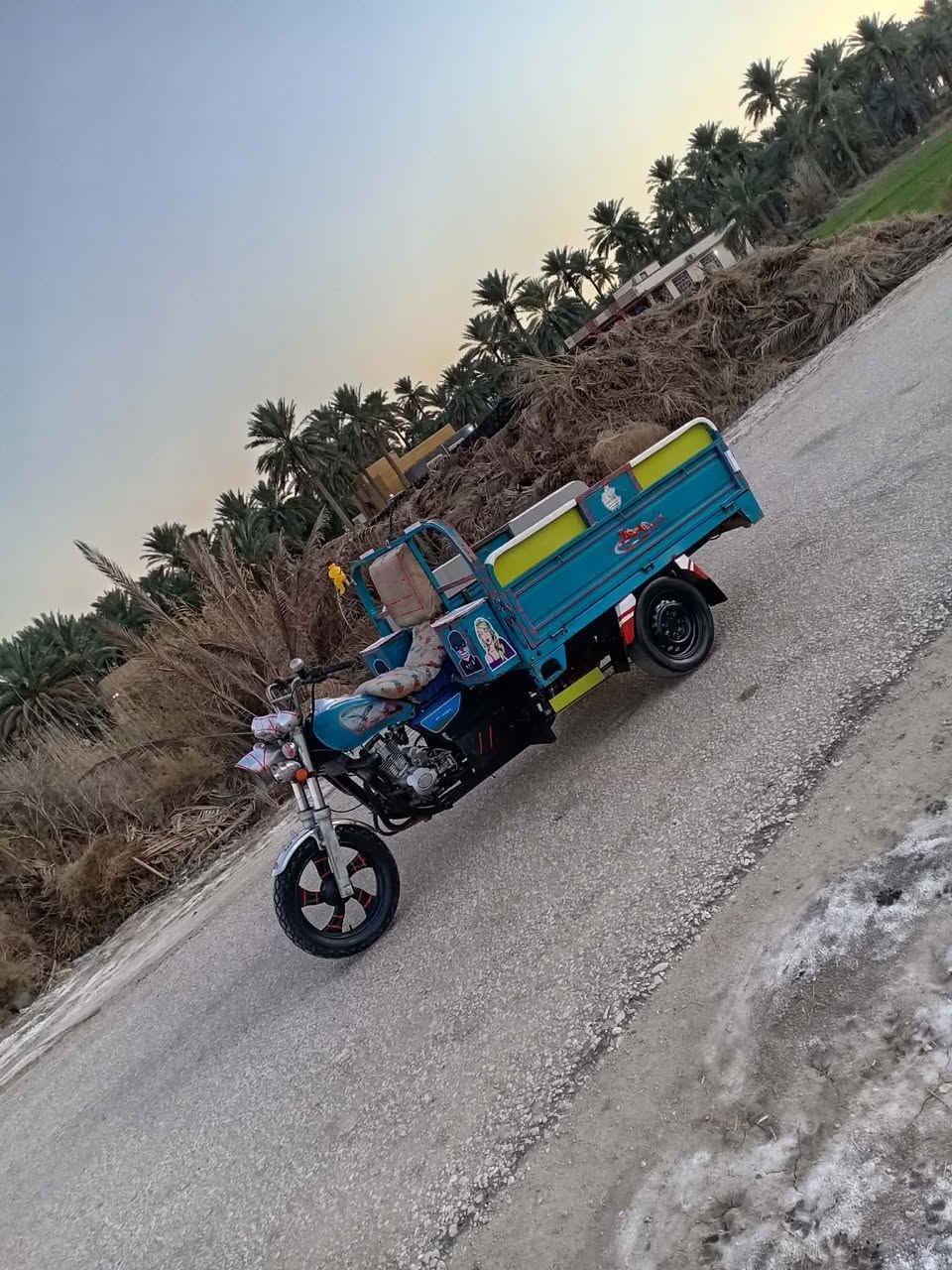 السلام عليكم ستوتة صقر موديل 18 اوراق اصولي   ورقة وكيل بيهة وكيله بلال محرك23  دبلات جدد تخم تأير سايبة جوبلس جديد اكسن جديد الستوتة بلادية ما مصبوغة   السعر 950 و بيها مجال العنوان بابل الحمزة الغربي  ***********
