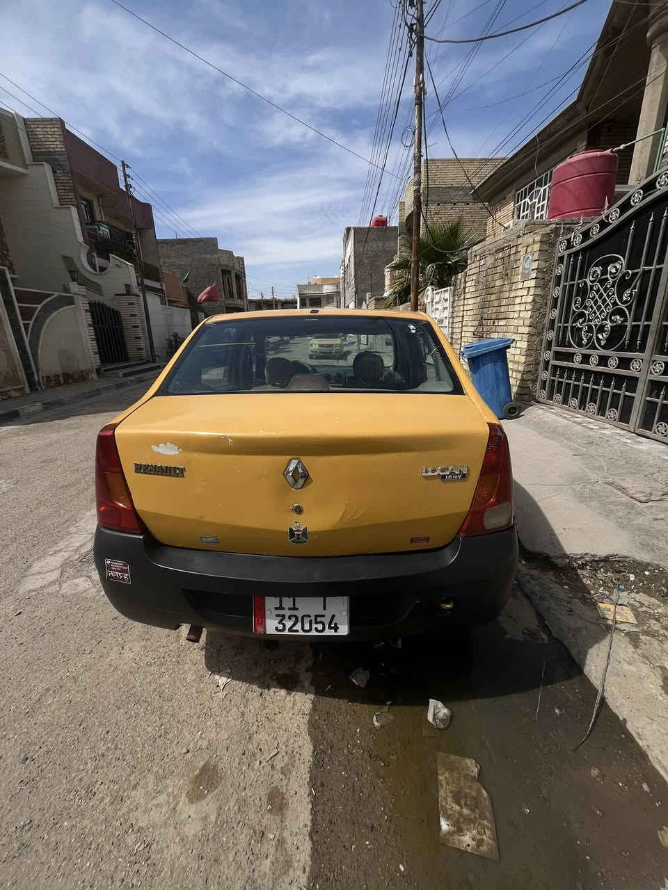 رينو لوكان محور كير ومكينه كورلا بيكاجو ما بيها اي نقص ولبيها موضح بل صور سعرها 28 وبيها مجال بغداد المحموديه ***********
