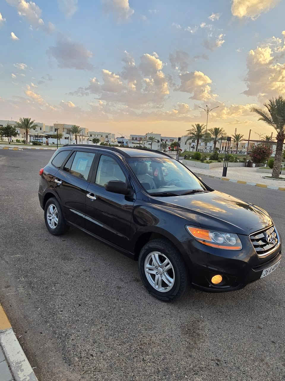 للبيع سنتافي ٢٠١١
امريكي v6 3500
5 راكب 
محرك كير شرط 
140 الف ماشيه 
لايت زنون
ضررها قطعتين جاملغ تبديل بونيد صبغ (سونارها موجود )
رقم صلاح الدين هزه وسنويه جدد تحويل مباشر باسمي 
السعر 119$ وبيها مجال بسيط 
العنوان تكريت 
للاستفاسر خاص او اتصال. 
***********
