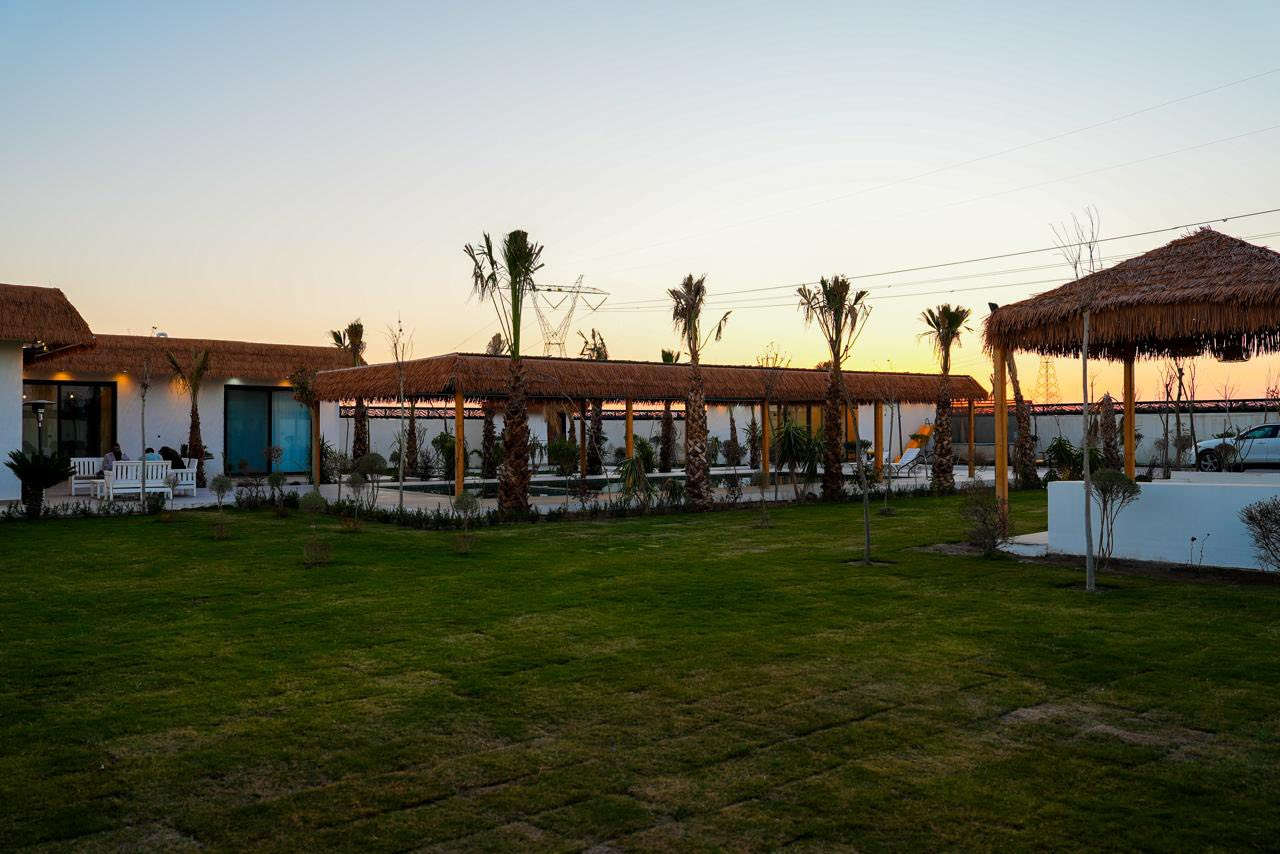 مزرعة قش و خيزران : وجهتك المثالية للاسترخاء والمرح! 🌳*

تعال واستمتع بأجواء الطبيعة الخلابة في مزرعتنا المميزة! 🌟 نقدم لك تجربة ترفيهية فريدة من نوعها، مع مساحات خضراء واسعة، وأنشطة ترفيهية متنوعة.

📍بغداد_ابو غريب
للحجز والاستفسار الاتصال على الرقم : ***********
