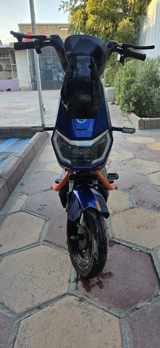 السلام عليكم 

دراجه شحن للبيع  استخدام اسبوعين فقط اشترينهاهه ٤٥٠ سعر البيع ٣٥٠ الضرر بلصوره كسر بلجاملغ الامامي فقط  بغداد مدينه الصدر كياره قطاع ٦٢ 

***********
