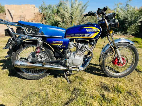 مكلف بلنشر مكلف بلنشر 

السلام عليكم تايكر سونك موديل ٢٠٢٤  اوراق مكفوله كفاله عامه من كلشي مكفوله  دراجه جاهزه الف ماتذب عليها المكان واسط الشحيميه قريه  ٦
 السعر ٧٠٠ وبيها مجال
للاستفسار   ‏‪***********‬‏
