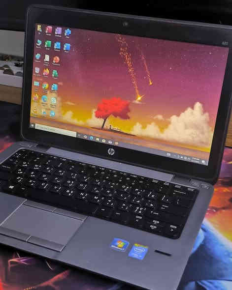 🔥 متوفر الآن من *لابتوبيا* 🔥  
*HP EliteBook 820 G1* – لابتوب عملي وخفيف بسعر ولا أروع!

💻 *المواصفات:*
- المعالج: Intel Core i5 - الجيل الرابع  
- الرام: 8GB DDR3  
- الهارد: 256 SSD – سرعة تشغيل عالية  
- الشاشة: 12.5 إنج – حجم مثالي للتنقل  
- الكيبورد: ضوئي مع ستيكر عربي  
- البطارية: جديدة تدوم لساعات 

✅ مثالي للطلاب، الشغل المكتبي، التصفح، الدراسة، والمشاهدة  
✅ تصميم أنيق وخفيف – يتحمّل وياك الشغل اليومي  
✅ السعر: *فقط 155 ألف دينار شامل التوصيل*

📦 يوصلك مغلّف + ملحقات كاملة

📲 للاستفسار و الطلب:
واتساب: *************  
#لابتوبيا – نوفرلك أكثر مما تتوقع 💻✨
