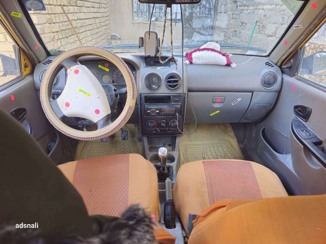 سايبا منغولي موديل 2012.
مصفرة هيأة و غرامات رقمهة بغداد الماني جديد. سنوية جديدة بأسمي تحويل مباشر. تبريد شغال. شواصي نضيفة. كير و مكينة خير من الله مكينة برايد. مكاني بغداد ابو غريب سعرهة 27 و بيها مجال بسيط.
الرقم *********** متواجد ماسنجر و واتس و اتصال.
