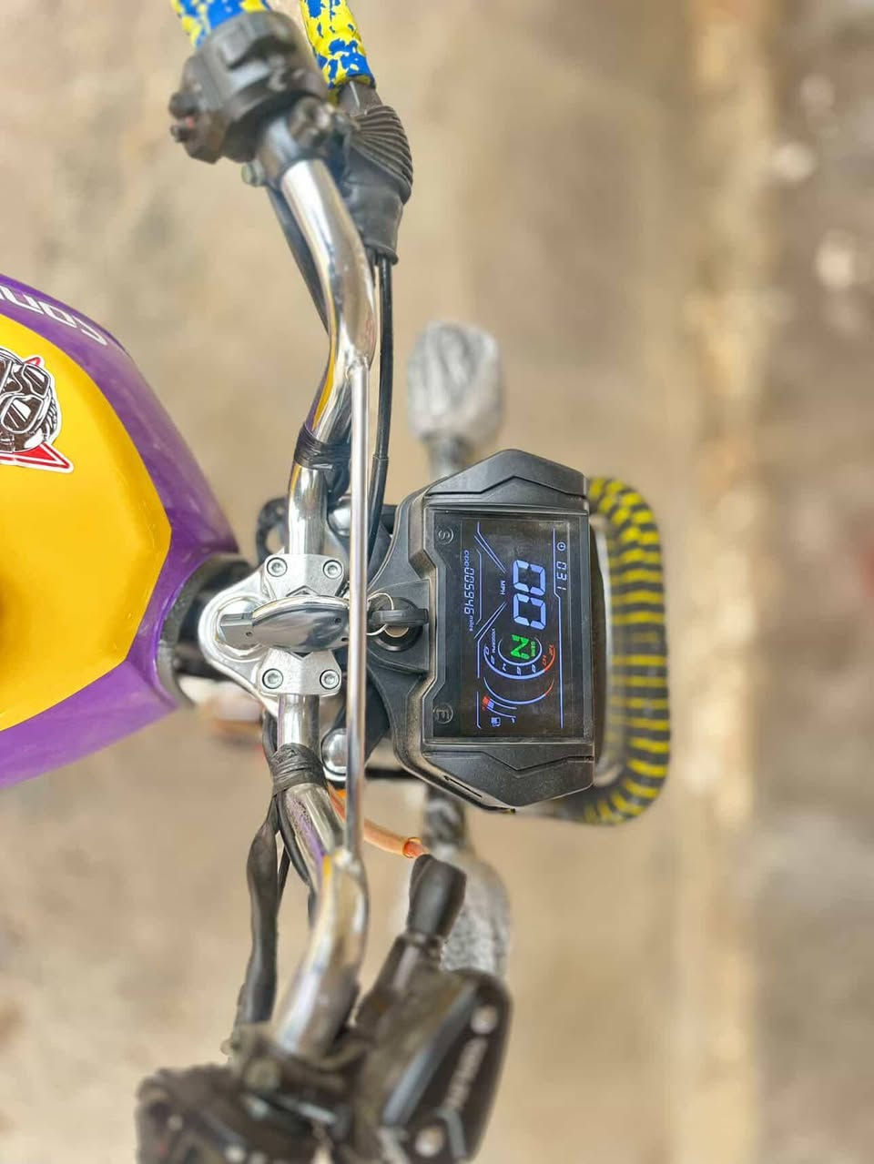 السلام عليكم 
سولنك ضاغطه وزنجيل 
24 شكل ال25باب اول محرك200🤍
شرط نضافه ونعومه فول مال جناي ما متعوب تواير شركه 
يرهم مراوس ويرهم بيع 
متواجد خاص.                         ( وصلت850. )
مكاني حصيبه القائم
رقمي *********** وتساب
