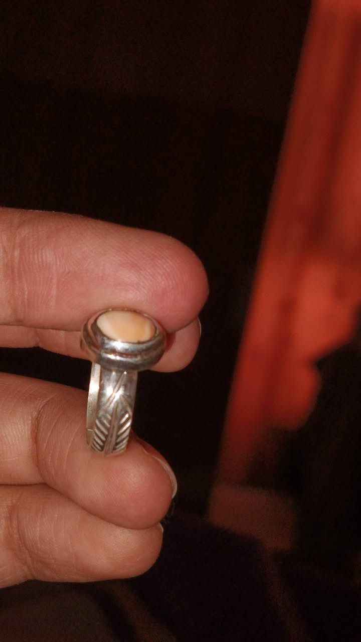 خاتم عطف بحري خنصر قياس 14_15 السعر 20الف عنواني البصره


**إذا كنت صاحب هذا الإعلان وتريد حذفه لأي سبب، رجاءا أرسل رسالة إلى الدعم الفني**