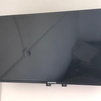 شاشه الحافظ ٣٢ كامله جديده فول مواصفات مستخدمه قليل جبتها للالعاب وطلع...