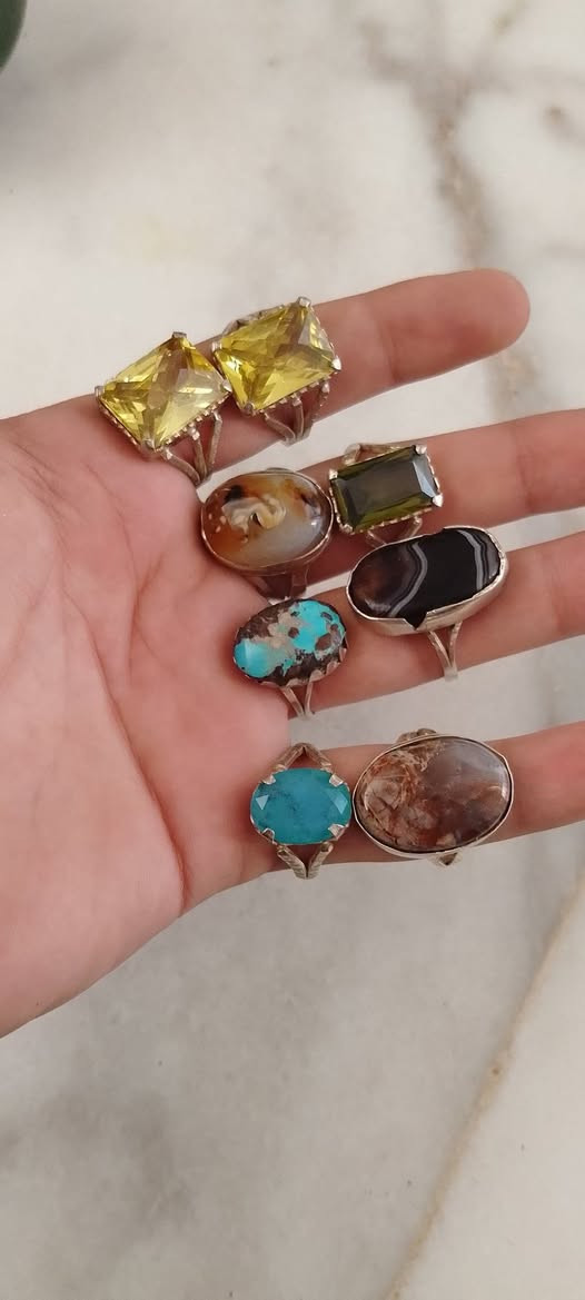 السلام عليكم 
للبيع 
تواصل واتساب ***********
