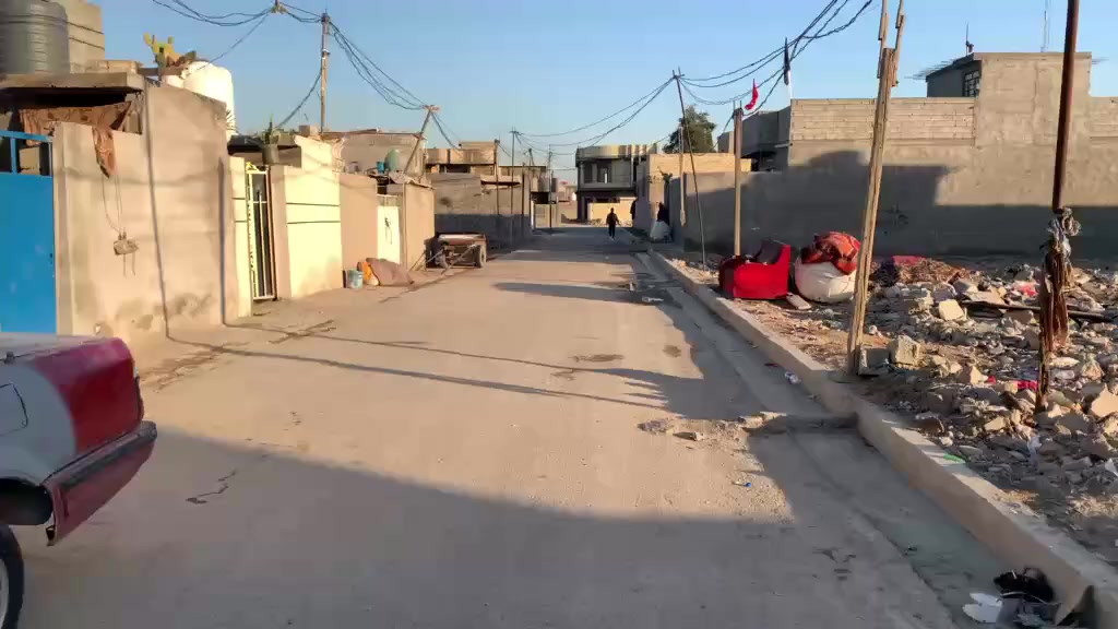 لبيع بيت مساحة ٢٠٠واجهة ١٠فول طابقين  حديقة كراج  رقم الهاتف ***********
