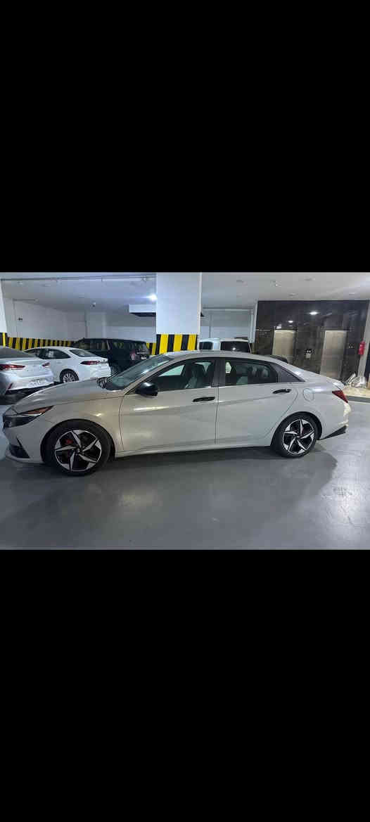 السلام عليكم
للبيع هونداي النترا 2023 هايبرد وارد امريكي لون اسمتي مميز السيارة فول مواصفات حادثها امامي  طاك بيها ايرباك ومرجع سستم السعر 15000$ وبيها مجال للجاد بالشراء للأستفسار ***********
