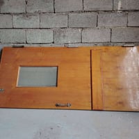 #للبيع أبواب خشب ثقيل  العرض 83سم الطول2متر للعلم جدد كلش امانه انظف م...