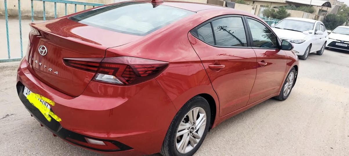 سلام عليكم النترا ٢٠٢٠ وارد امريكي (صورة الحادث مرفقه باب خلف السايق مبدل )مكينة 2000 دوش رادار 4 جهات ٣ انظمة قيادة تحكم جهتين كامره دواره تحديد مسار 
الاستفسار فقط على الاتصال بالرقم ***********
