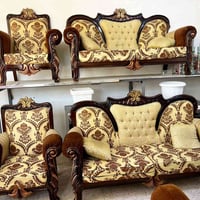 تخم 10 مقاعد خشب زان اخو جديد للاستفسار الاتصال07705853586