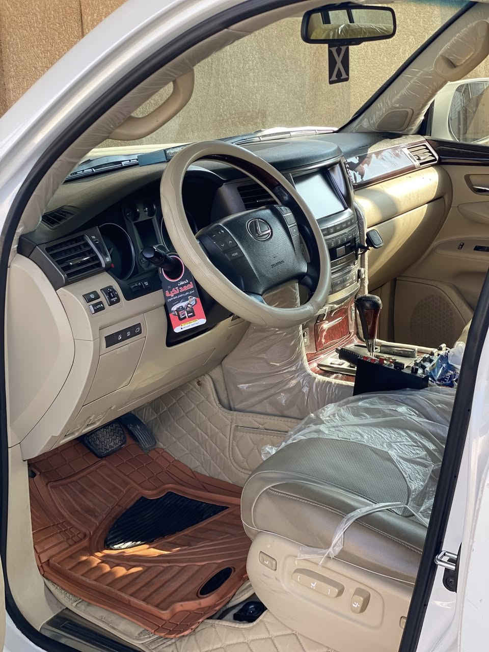 كزز ادوات 2010 محدث خارج 2021 متوأمه رقم وسنويه اربيل الجديد مكفوله كص وسرقه وانتربول مكفوله من الضربه صبغ حزام فقط اثر التحديث مكينه 5700 السياره مابيها اي نقص السعر 225$ وبيها مجال 
مكانها ديالى  جديدة الشط قرب الراشديه 
***********
