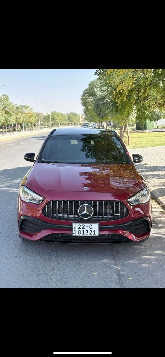 مارسدس GLA
موديل 2021 
حادث دعاميه إماميه جاملغ أمام بارد 
بيهه قطعه كلير من امريكا 
رقم أربيل 
ماشيه 75 
فووول مواصفات 1/1 
السعر 25 الف $ وبيهه مجال 
***********
