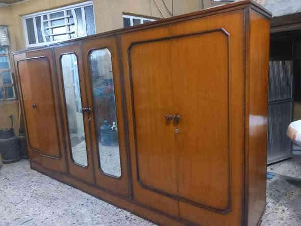 كنتور 6باب صاج توصئ الداخل عادي الظهر معاكس عادي القياس.  العرض 3مترات و48. سم.   الارتفاع.  متر و 88 سم. العمق. 60 سم السعر ٣٢٥ الف وبي مجال العنوان بغداد الكرخ تقاطع درويش البياع شارع البداله الانتصارسوق اميمه فرع مجمع الرازي ع اليمنه منتصف شارع ع اليسرى خلف مي اور
***********
*********** بغداد
