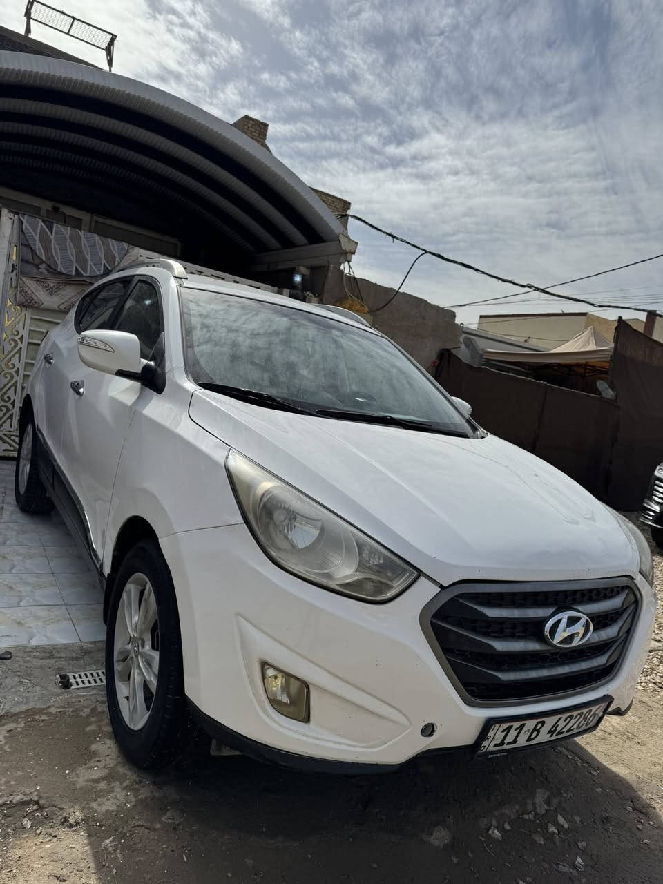 -السلام عليكم ورحمة الله وبركاته
-هونداي توسان 
2014 -
-خليجي 
-مكينه دوش 
-تبريد تدفئة كفاله 
-كير محرك حداديه تخم تاير كفاله 
-رقمه بغداد الانكليزي الجديد 
-سنويه مجدده ل 2029 
-بيه صبغ فقط هلالي الجاملغ الخلفي وباقي كفاله 
-السعر 128 وبيه مجال
-لاتصال ***********
