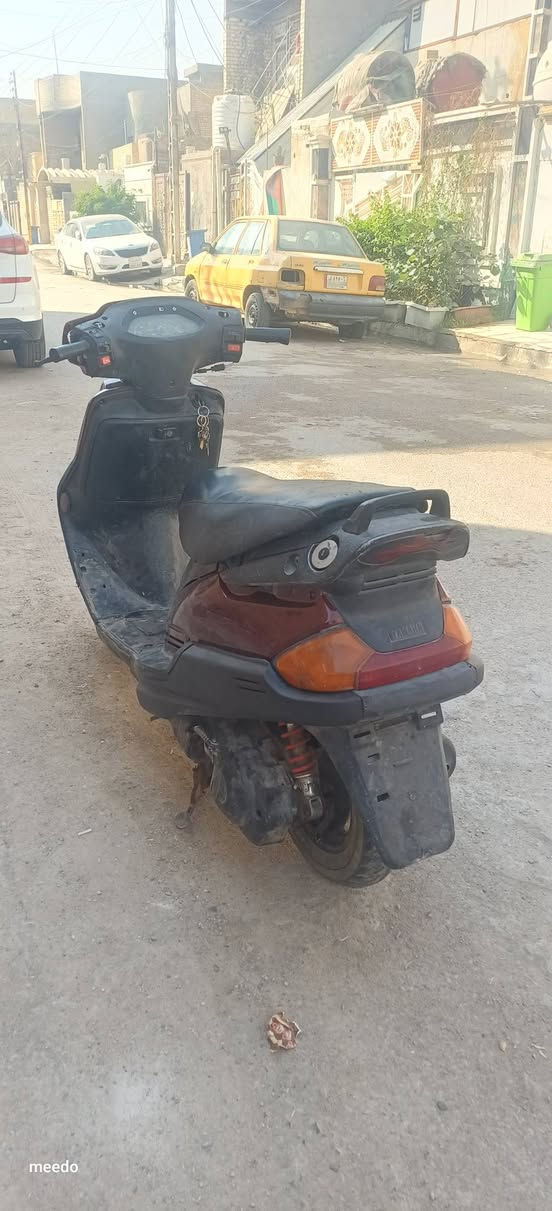 دراجة فراشة فضائي سرعة ١٤٠ مكينة ١٠٠ خير من الله نكرة سلف كهربائيات كلها شغالة لايت بك لايت اشاير سكن كفرات نظيفة جداً دراجة كاملة مكملة بس باتريها ضعيف لان جانت كاعدة مكاني بغداد العبيدي حي الرئاسة *********** 
السعر ٢٥٠ دولار بغداد, العراق
