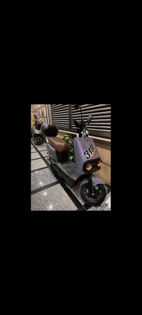 دراجه ٣١٨ ٦بطاريات ٣٥ امبير  اربع سرع سرعه الحقيقيه ٧٥ ملف ٢٠٠٠ مثبت س...